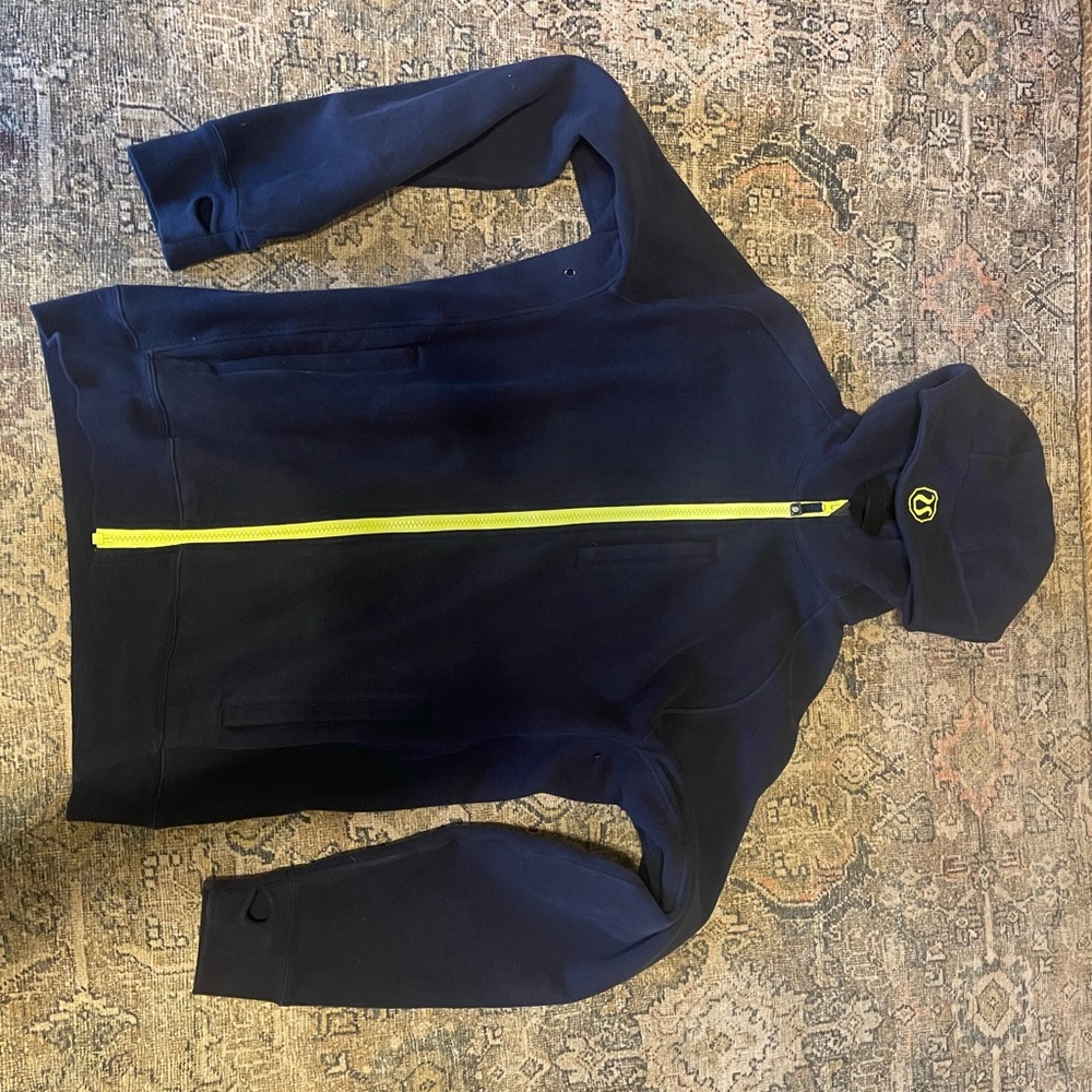 Performance hoodie
